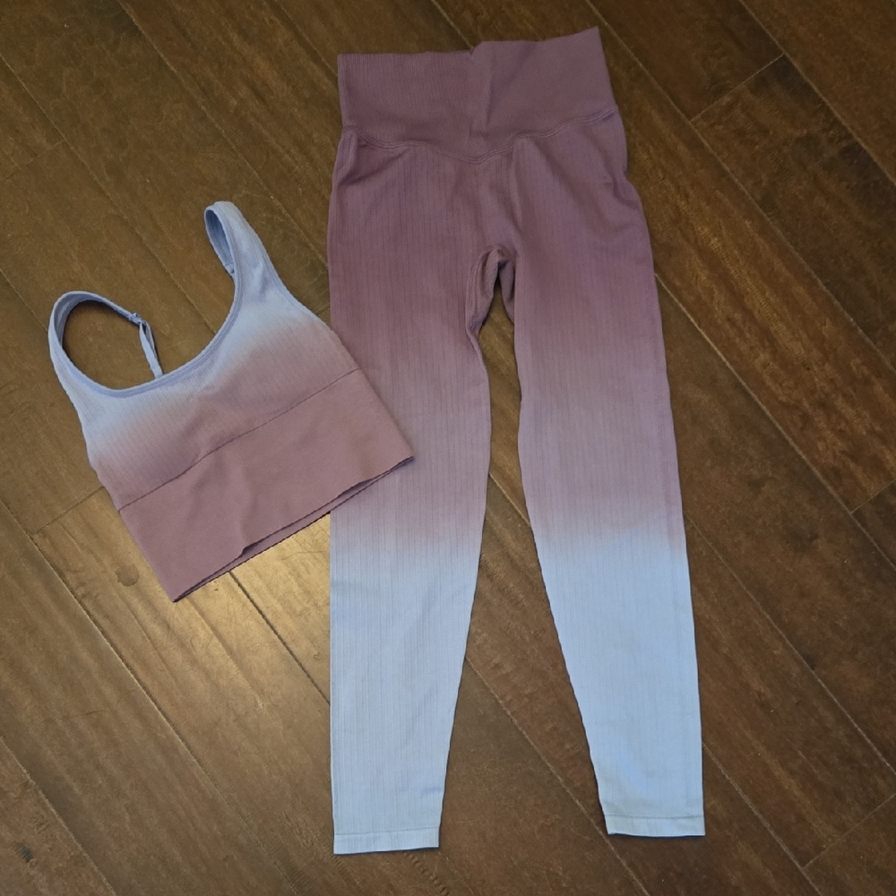 PINK Victoria's Secret Ombre Sports Set - Purple and White